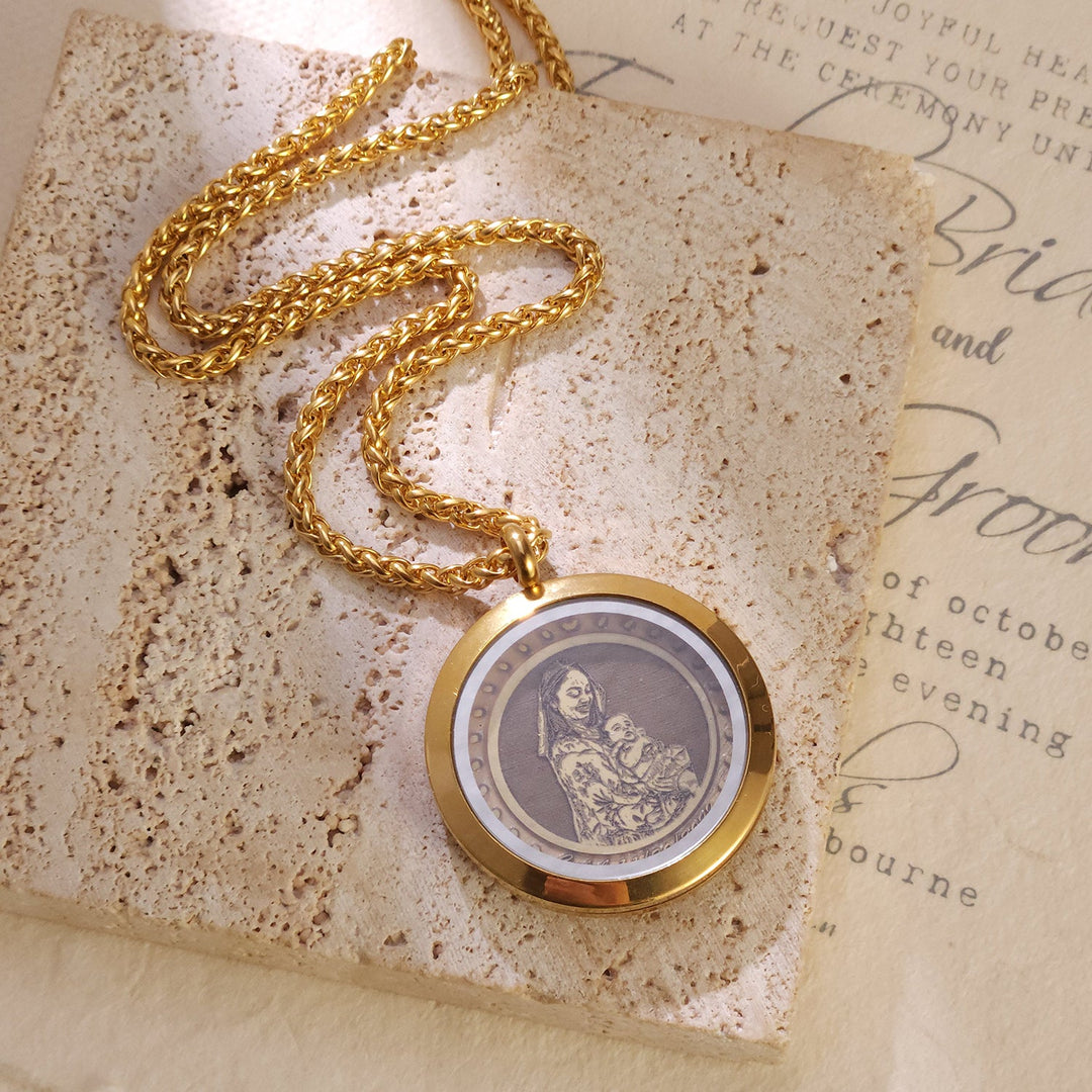 Personalized 3D Photo Necklace Round Pendant