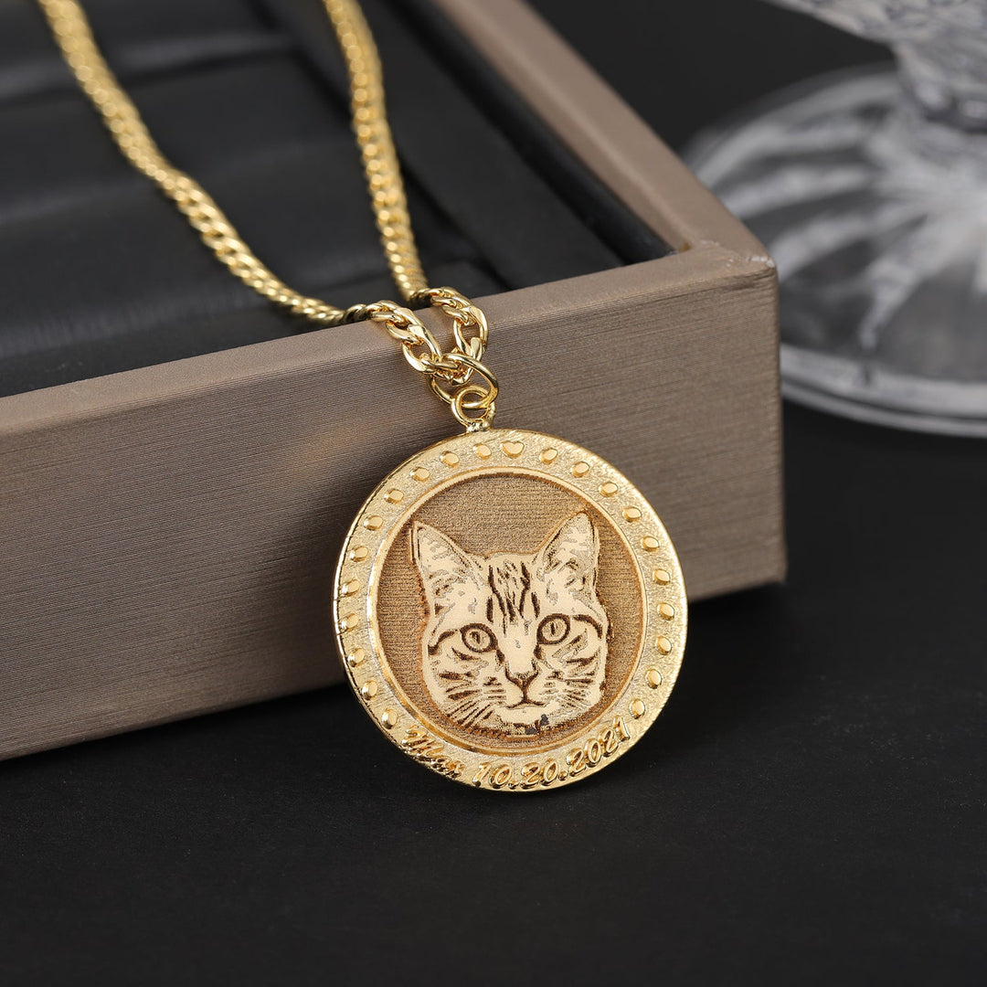 Custom Circle Photo Pendant Necklace